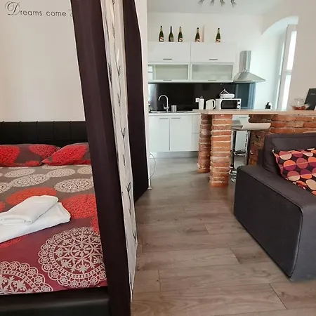 Apartment S